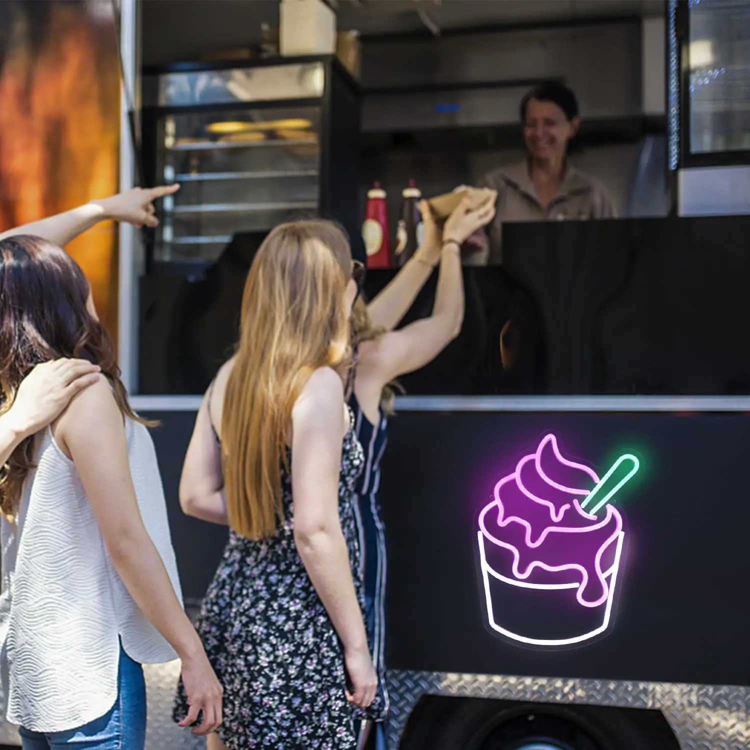 Ice Cream Neon Sign USB Powered Dimmable Neon Light For Wall Decor Bedroom Decor Party Birthday Handmade Art Gift Dessert Shop XJ250602