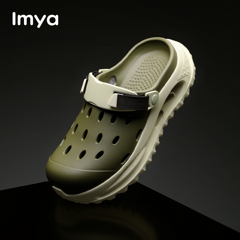 designer Men's EVA Clogs Summer Outdoor Thick Sole Comfortable Sandals Beach Breathable Non-Slip Odor-Resistant Closed-Toe Slippers