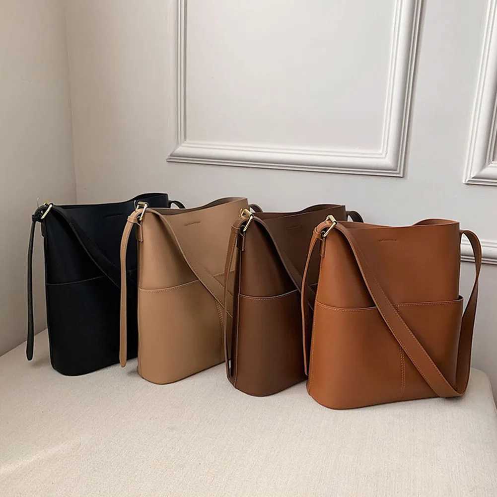 Women Leather Bucket Bag Multi Pocket Shoulder Tote Bag Versatile Satchel Hobo Bag Messenger Bag Outdoor Travel Bag W250602