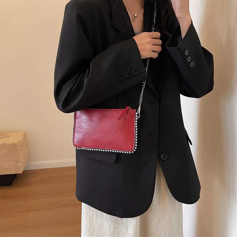 Solid color Design Crossbody Bags For Women Fashion Chain Mobile Phone Purses Fashion Shoulder Messenger Bag Sac A Main Female Y250603
