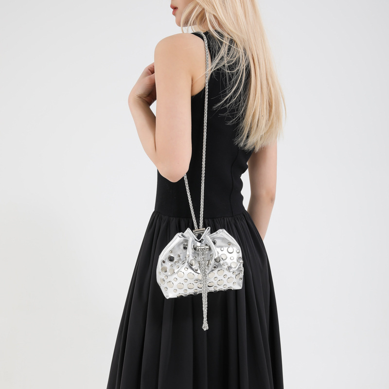 designer casual bag Trend Drawstring Bucket Bag for Women 2025 New Rivet Commuter Shoulder Bag High-End Versatile Crossbody Bag