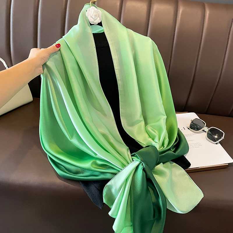 2023 Gradient Silk Scarves Women Luxury Brand Hijab Scarf Foulard Femme Shawls Wraps Silk Bandana Head Scarf Hijab Beach Poncho W250602