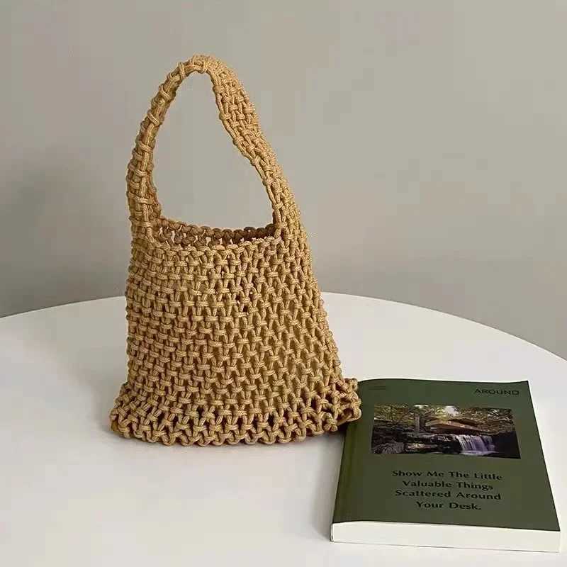 Summer Hand Woven Knitting Beach Shoulder Bag Hollow Out Handbag Ladies Knitting Rope Underarm Bag Y250603