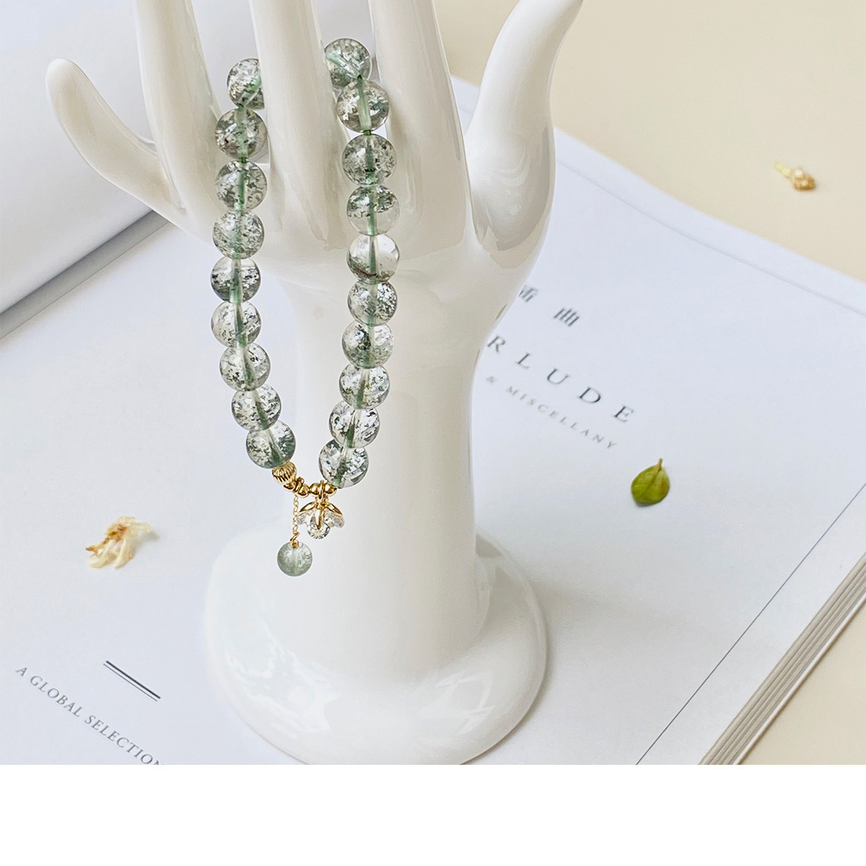Natural crystal, green ghost crystal bracelet,Green Phantom Quartz,wuxing implied meaning Wealth consolidation Field stabilization Willpower strengthe