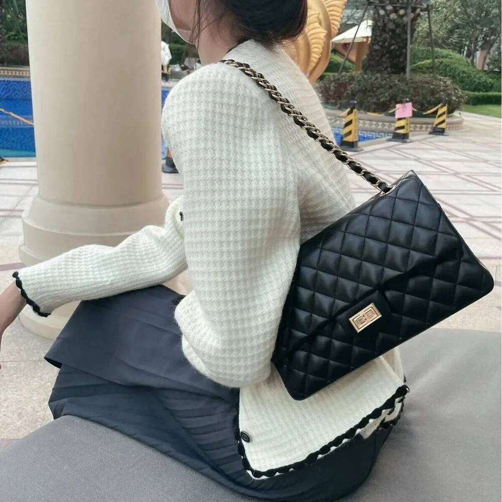 New Tweed Stylecf Chain 2.55 Genuine Leather Argyll Shoulder Crossbody Versatile Classic Flip-Open Small Square Bag For