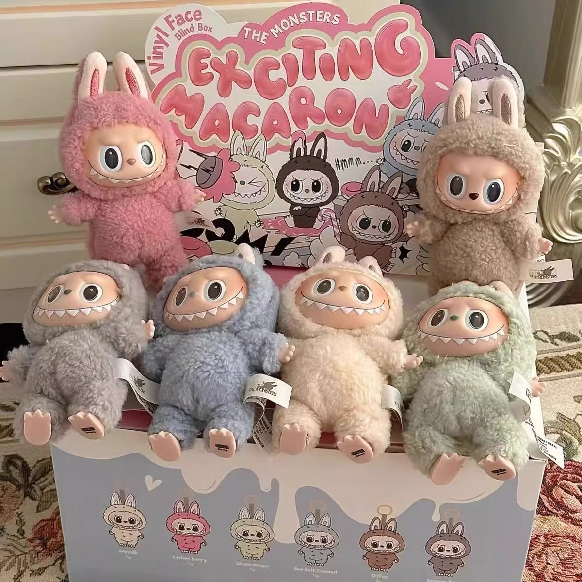 Labubu plush doll Labubu bag charms keychain designer labubus keychain designer jelly designer purse charms Fashion Accessories withbox surprise gift