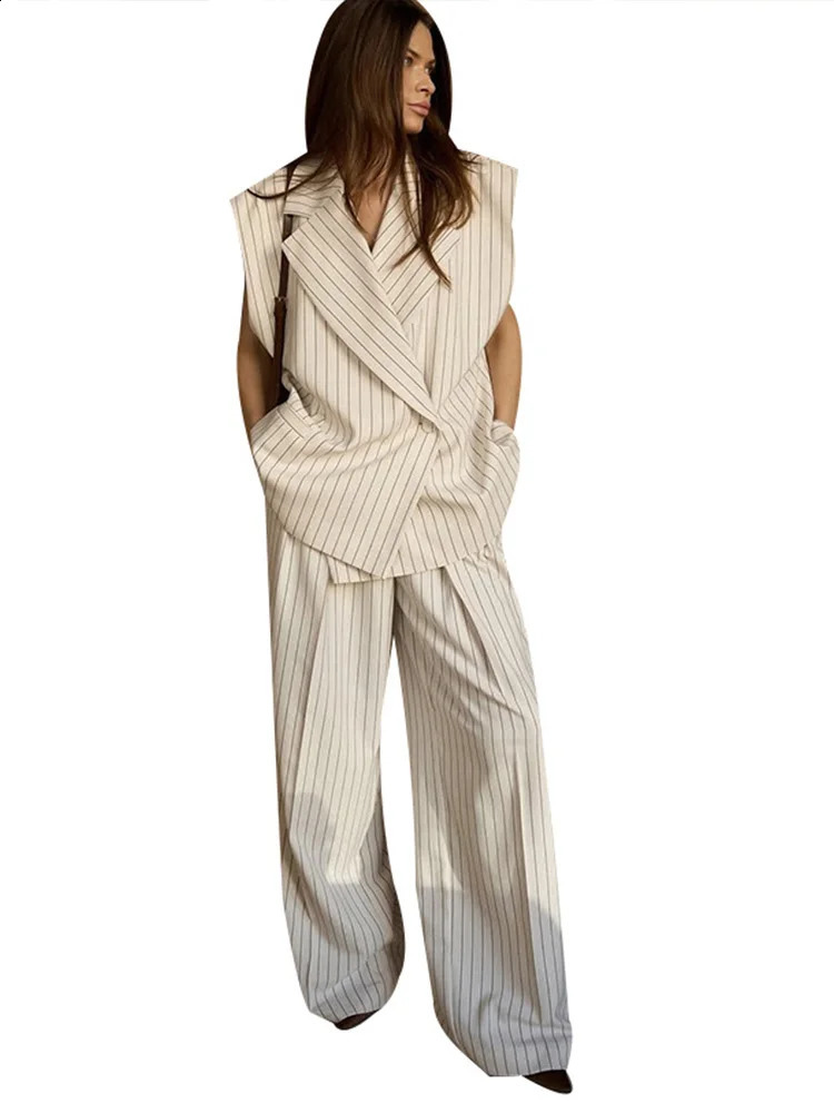 Fashion Womens Stripe Vest Trouser Suits Sleeveless Turn-Down Collar Lady Set 2025 Spring Summer Casual 2 Pieces Set Women 250530