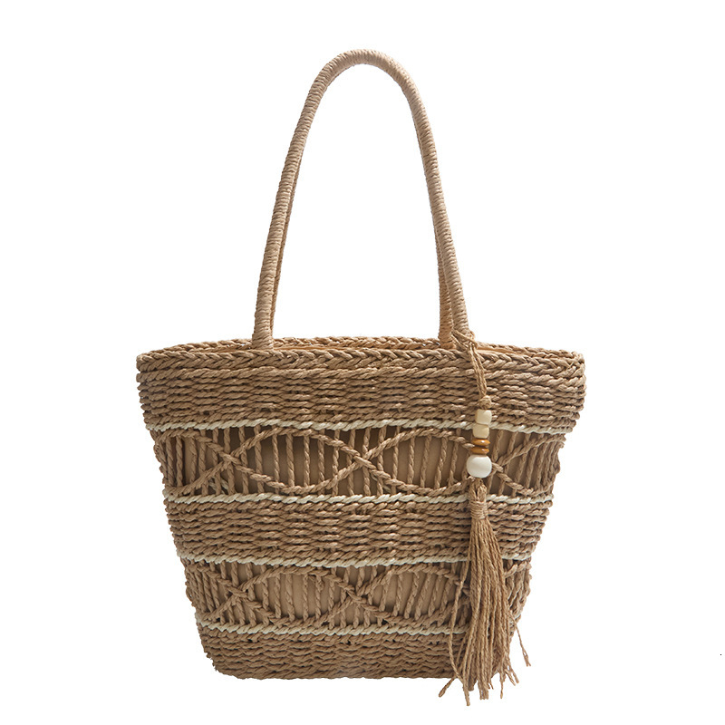 designer Large Capacity Hollow Woven Straw Bag for Women 2025 New Tassel Tote Bag Vacation Style Beach Bag