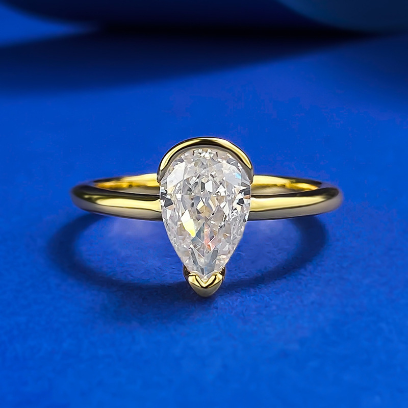2025 Choucong Luxury Wedding Rings Noble Jewelry Real 100% 925 Sterling Silver Pear Cut White Moissanite Diamond Party Eternity 18K Gold Women Bride R