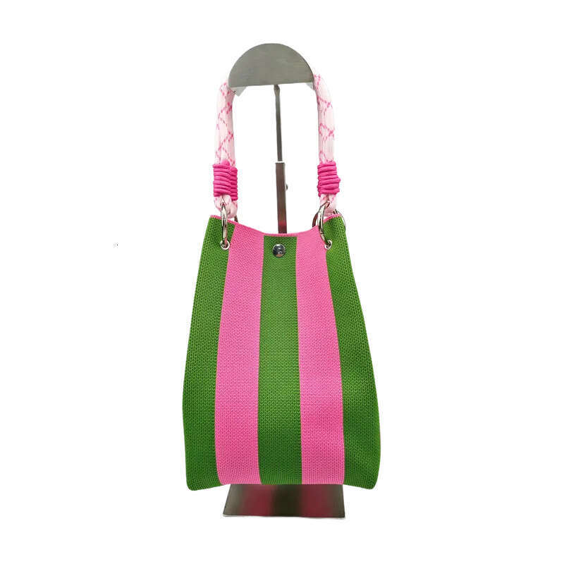 New Ring Knitted 3D Magnetic Buckle Handbag Clutch Woven Bucket Bag