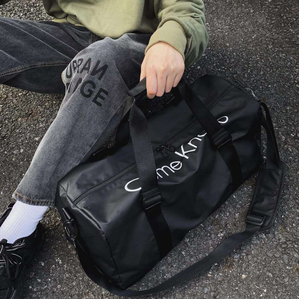 Short-Distance Handheld Travel Dry-Wet Separation Capacity Shoulder Sports Fiess Trendy Crossbody Large Bag