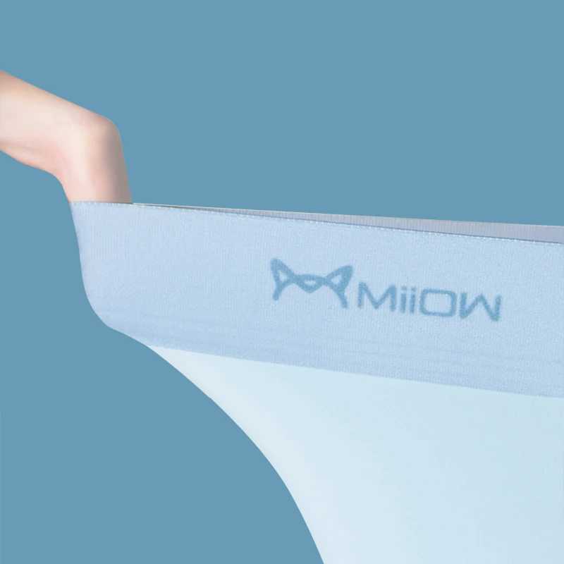 MiiOW 4Pcs Ice Silk Mens Panties Sexy Seamless Man Boxershorts Graphene Antibacterial Men Underwear Breathable Man Boxer Briefs W250603