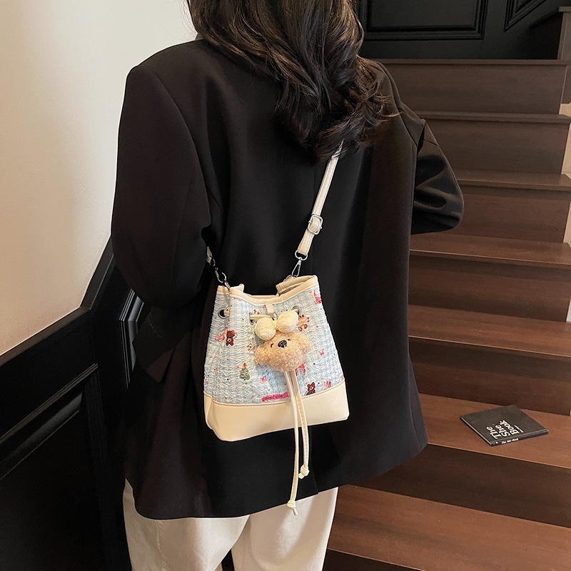 designer Cute Cartoon Print Bucket Bag for Women 2025 New Fashion Casual Handbag Large Capacity Shoulder Bag