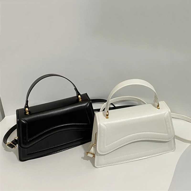 Womens New Flip Small Handbag Fashion Solid Color Shoulder Bag Y250603