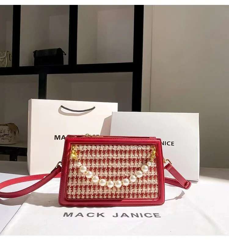 Women Handbag High Quality Fashion Textured Leather Red Square Lady Purse Female Shoulder Messenger Underarm Bag Armpit