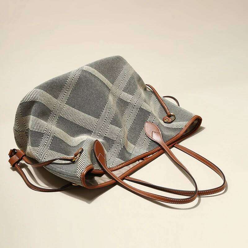 Elegant Ladies Durable Canvas Beach Tote 2025 Shopper Big Handbags And Purses For Female Designer Women's Shoulder Bag