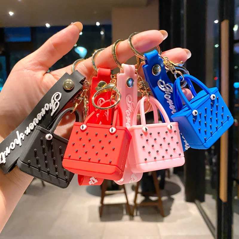 New EVA Beach Hole Bag Keychain European and American Fashion Seaside Big Basket PVC Silicone Bag Pendant Gift XJ250602