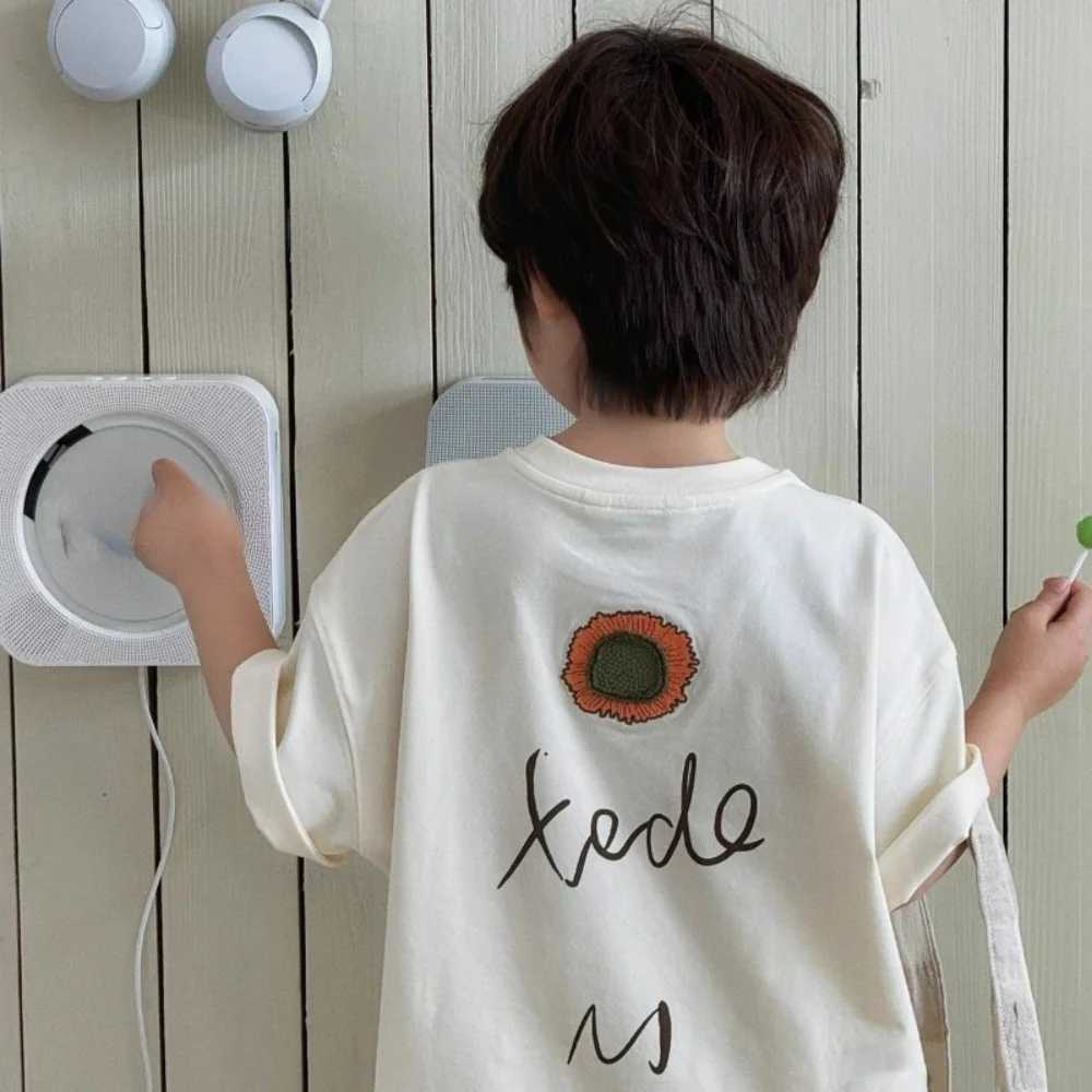 Childrens Short-Sleeved T-Shirt for Boys and Girls Pure Cotton Drop Shoulder Mid-Sleeve Summer Fashion Style T250603