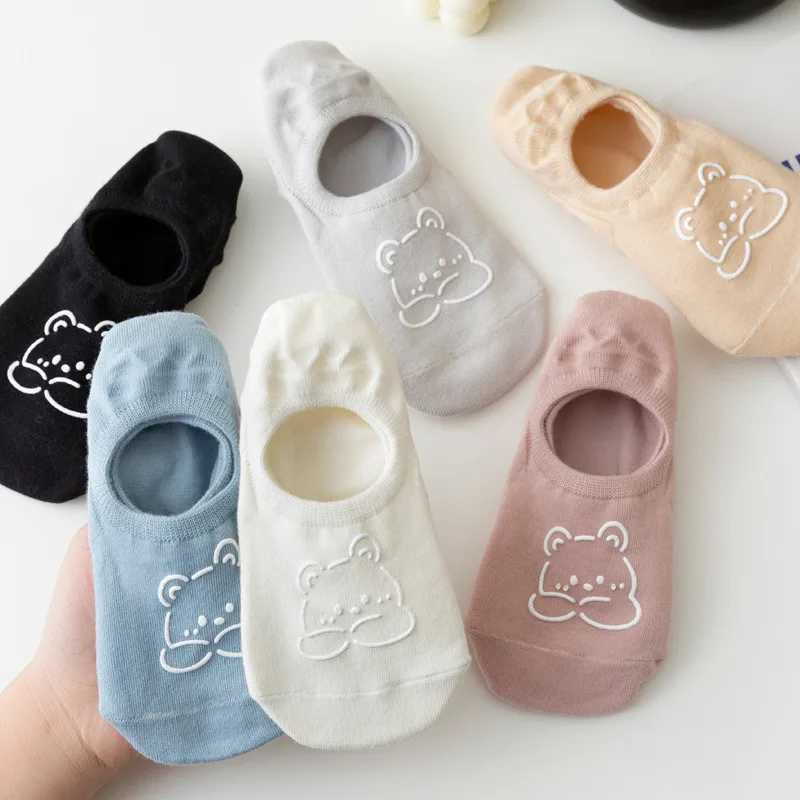 Cartoon Bear Boat Socks for Women Thin Non-Slip Silicone Does Not Fall Off and Invisible Socks for Women Summer Simple Shallow SockT250602