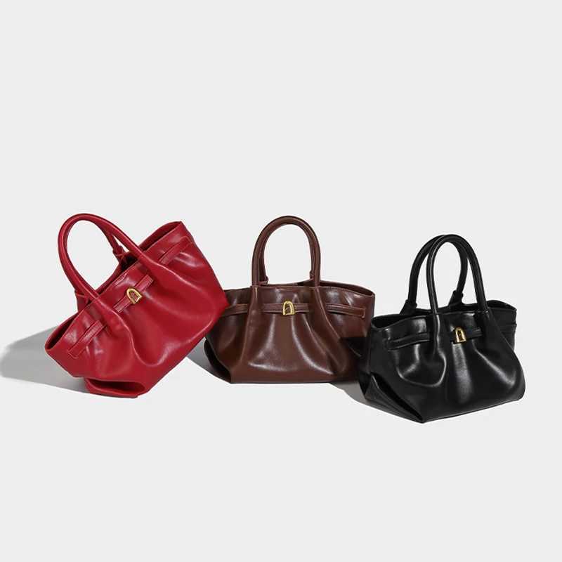 High-end Leather Dumpling Bag All-match Fashion Red Basket Bag Luxury Brand Gold Button Designer Shoulder Commuter Retro Handbag W250602