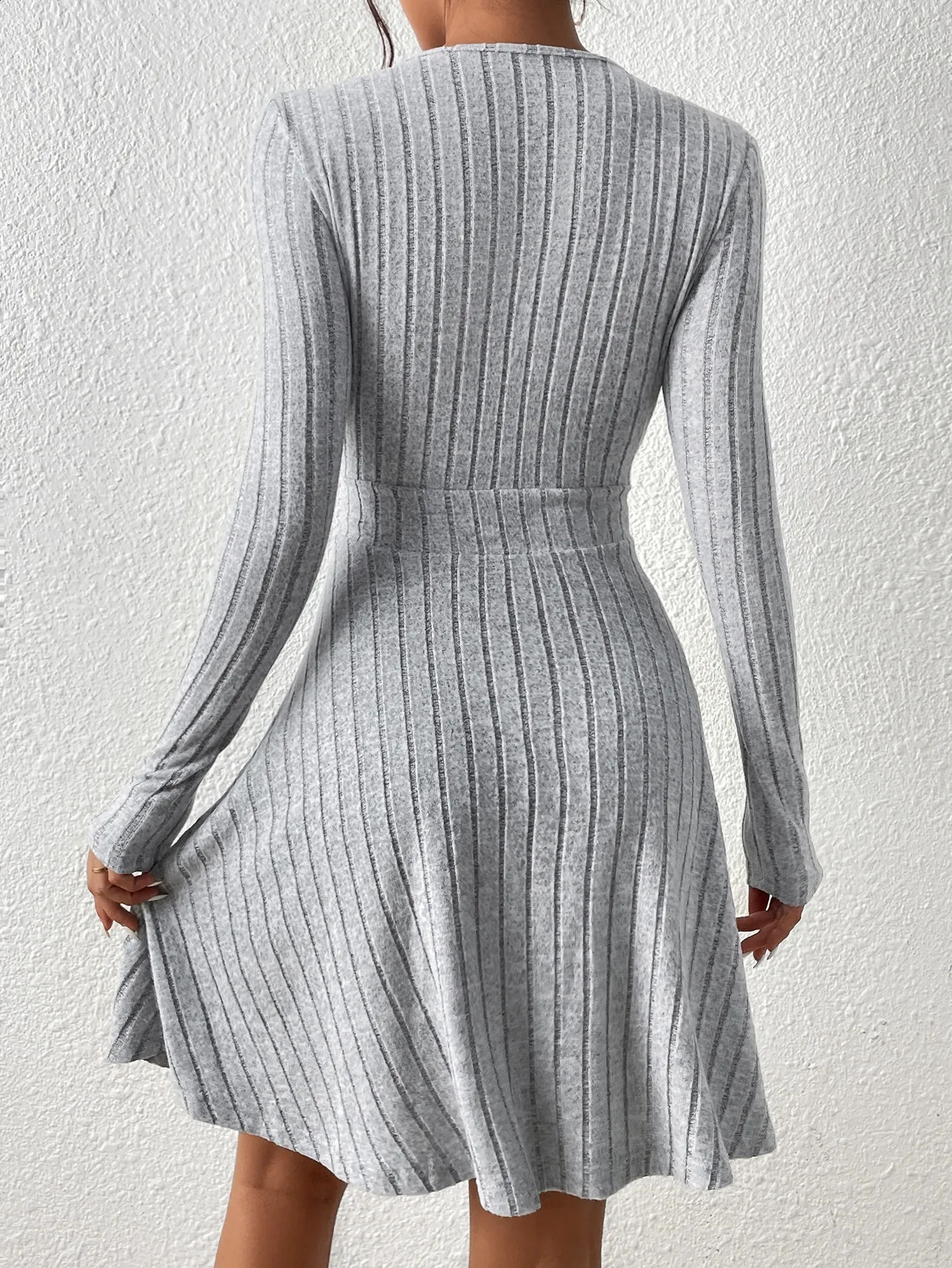 for autumn/Winter Women Knit Slim Sexy Bodycon Dress V-Neck Long Sleeve Dress Solid Casual Midi Sweater Dress 250529
