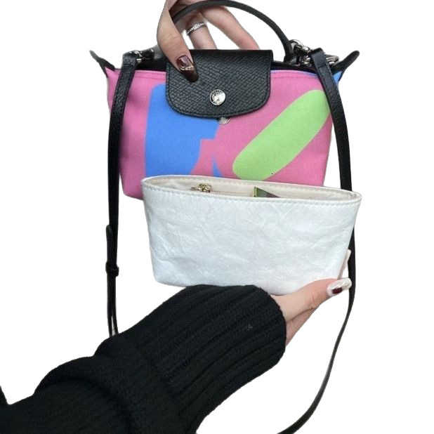 Top Brand High Quality New Style High-Quality Edition Love Heart Canvas Mini Handheld Dumpling Bag for Women with Shoulder Strap New Free Delivery Des