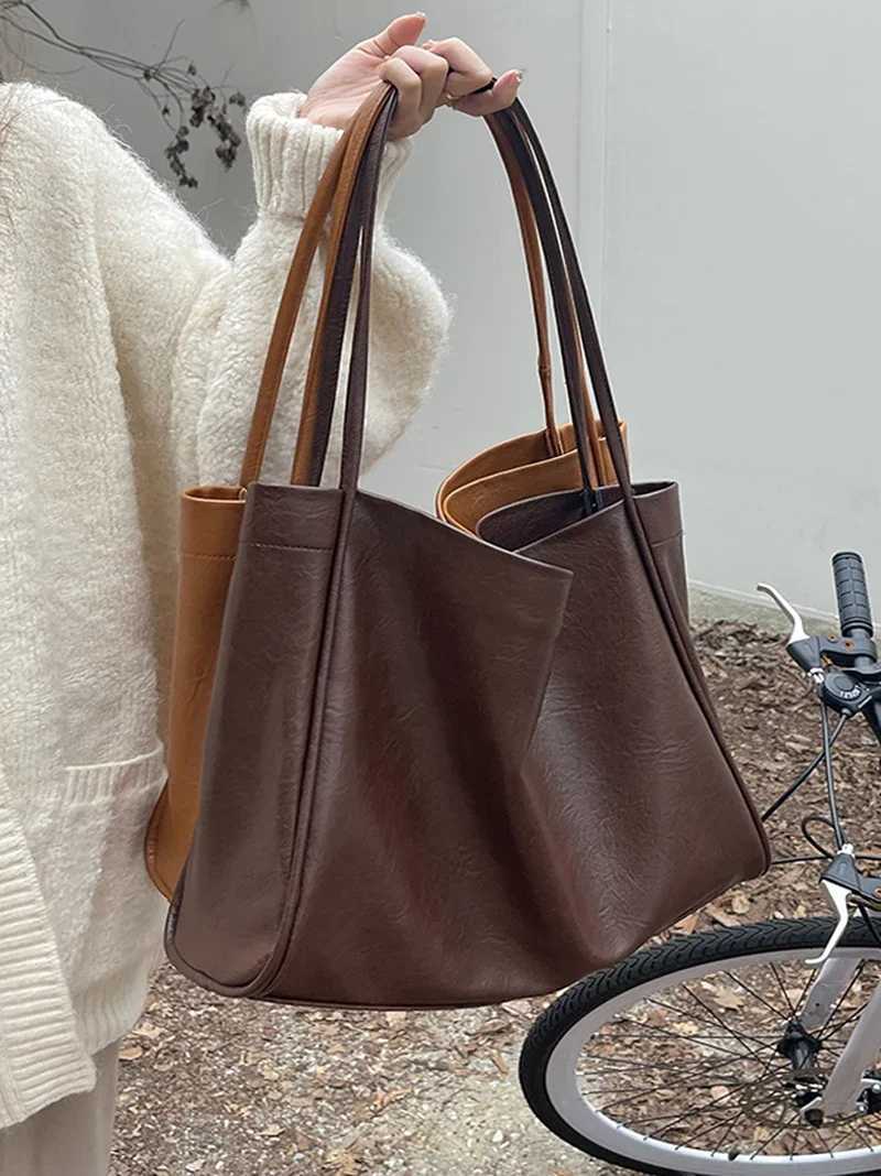 Simple Large Capacity Womens Shoulder Bags Retro Solid Color Pu Leather Ladies Tote Shopping Bag Fashion Casual Female Handbag W250602