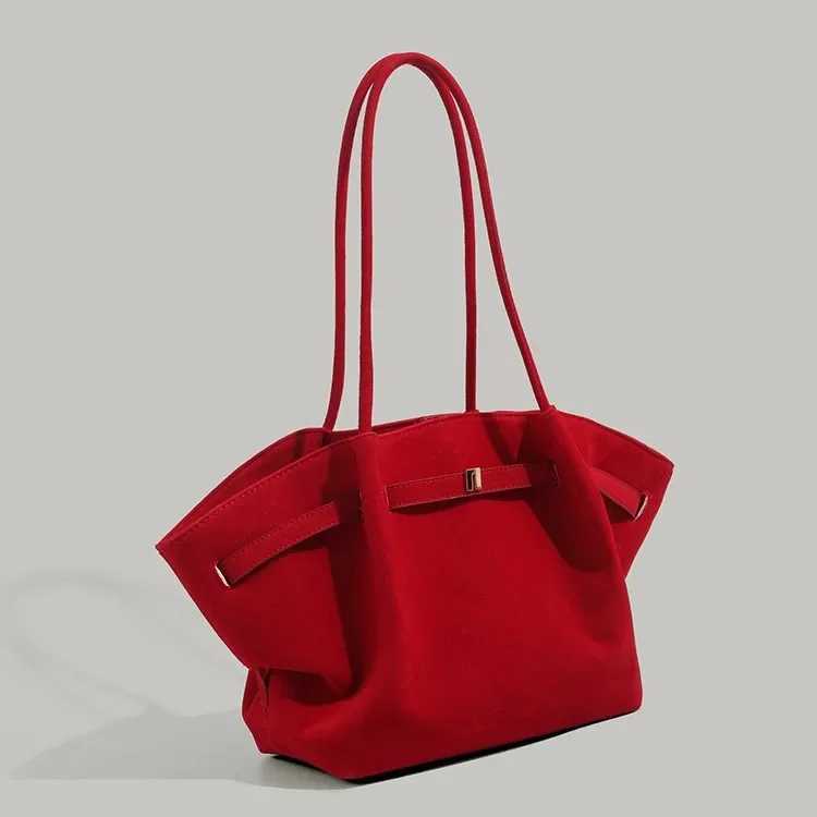 NicheDesignVintagered Handbag 2024 New High-End Feel Versatile Single Shoulder Underarm Tote Bag Polyester Fiber Neutral Minimal W250602