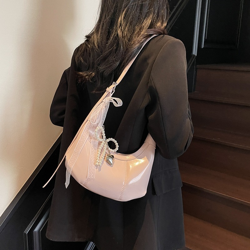 designer High-End Underarm Croissant Bag Women's Single Shoulder Crossbody Small Bag 2025 New Spring Summer Simple Commuter Dumpling Bag