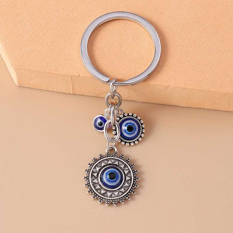 Fashion Metal Evil Eye Keychain for Car Key Women Men Handbag Pendant Keyring Accessories DIY Jewelry Gifts XJ250602