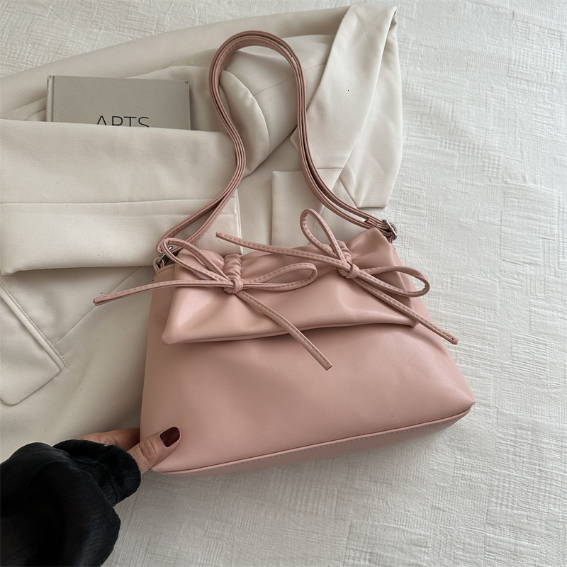 Top brand high-quality new free designer bag Korean style handbag 2025 new multifunctional shoulder bag fashionable armpit bag new free designer bag