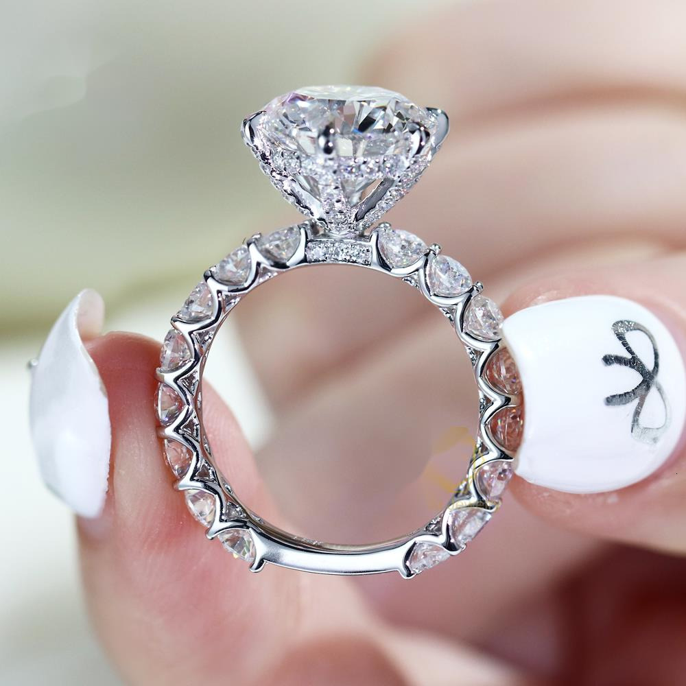 New Arrival Luxury Jewelry 18K Solid White Gold Round Cut Lab Grown Diamond Wedding Engagement Ring With IGI/GRC Certificate