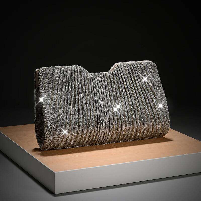 Chain Light Pattern shoulder Simple And Versatile Handheld Underarm hand Bag women wedding party Evening gift Bags