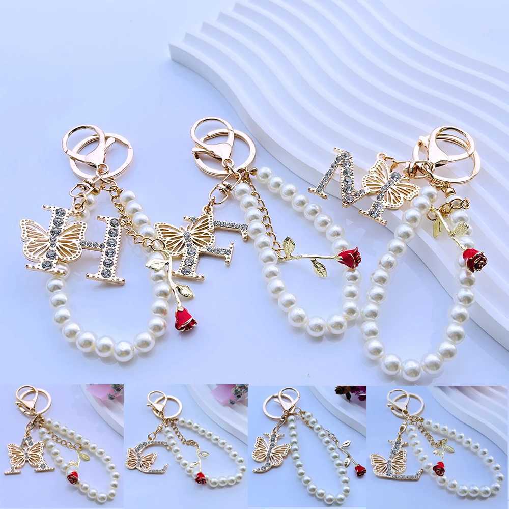 Exquisite Initial A-Z 26 Butterfly Capital Letters Red Rose Keyring Crystal Resin Pearl Beaded Keychain Bag Pendant Women Gift XJ250602