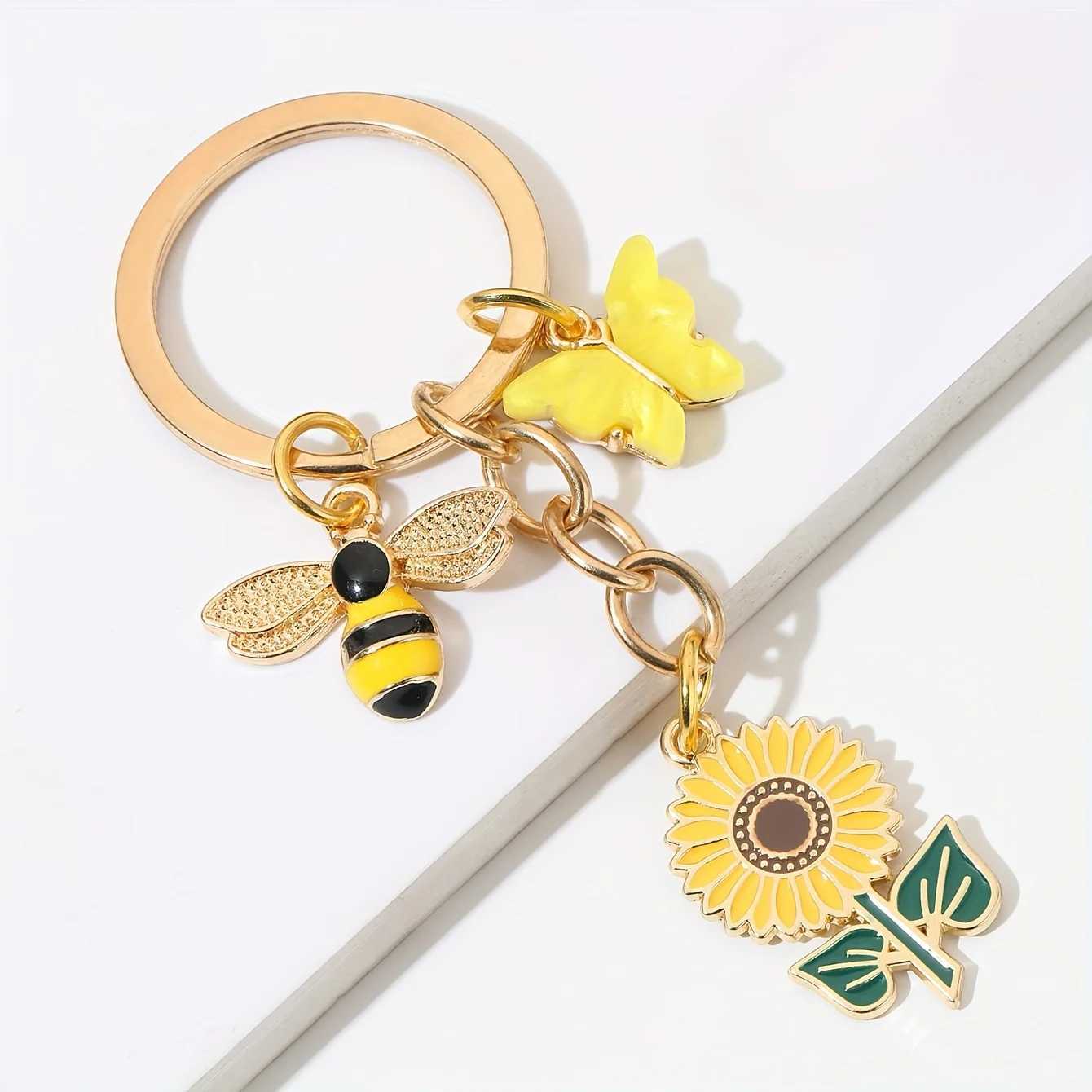 Cute Enamel Butterfly Bee Sunflower Keychain Lady XJ250602