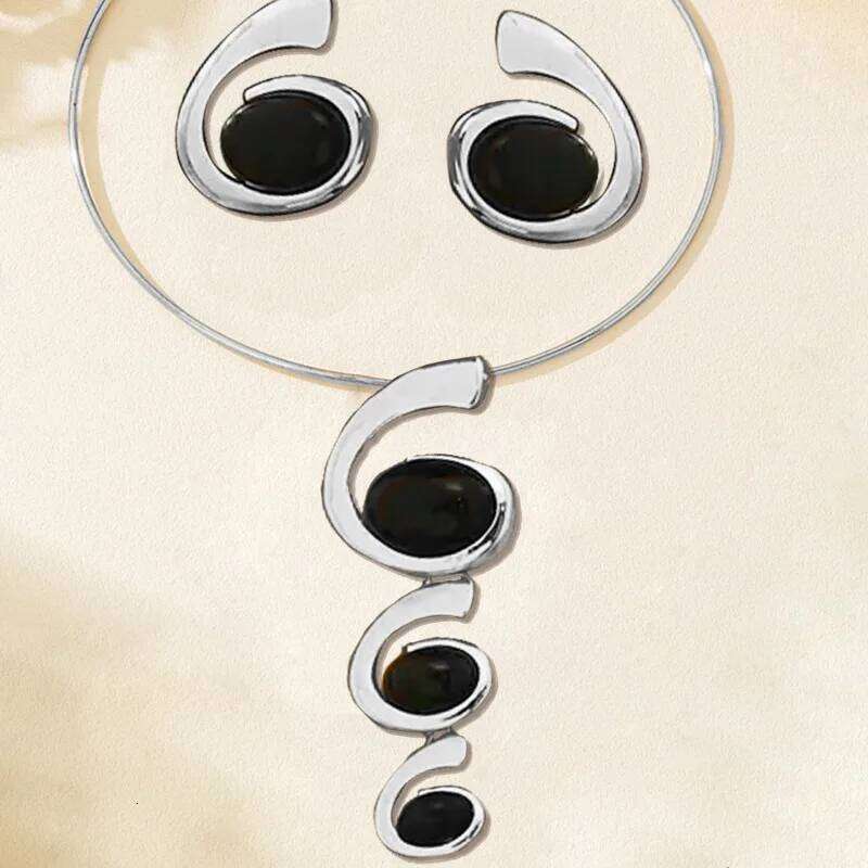 3Pc Fashion Exaggeration Multicolor Resin Trendy Collar Punk Unique Personality Earring Temperament Pendant Necklace Accessories