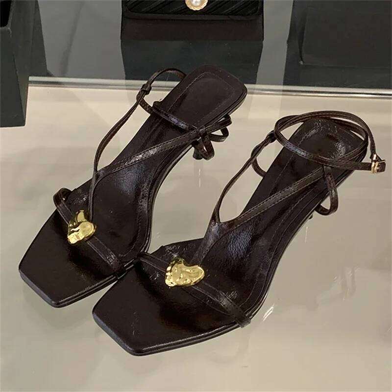 Summer Fashion Metal Buckle Narrow Sandals Women Band Open Toe Thin Low Heel Gladiator Party Shoes Zapatos De Mujer