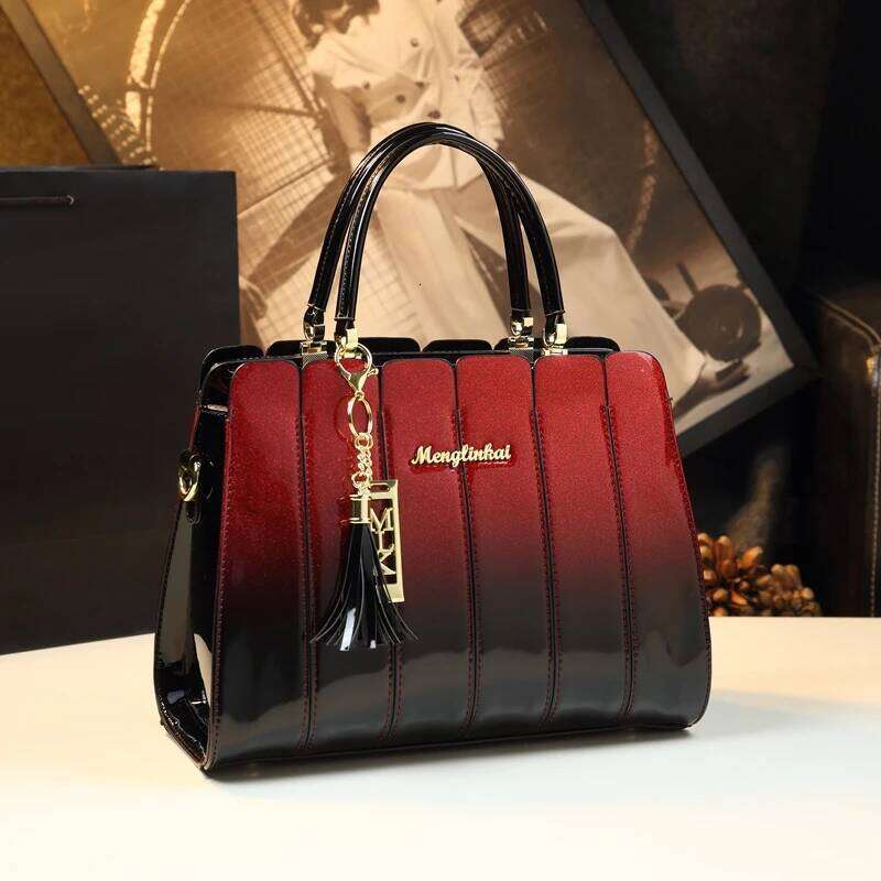 Fashion Genuine Leather Women's Handbags Crossbody Large Capacity Female Portable Shoulder Messenger Bag 2025 New