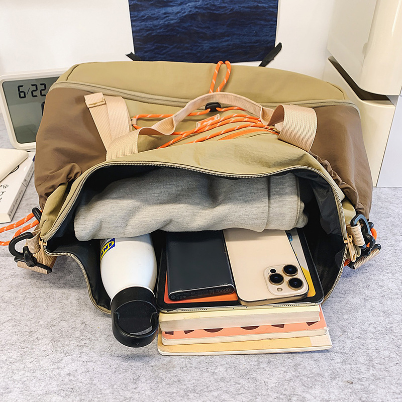 New Large Capacity Women's Lightweight Handbag with Dry and Wet Separation Yoga Fiess Korean Style Short Trip Travel Bag