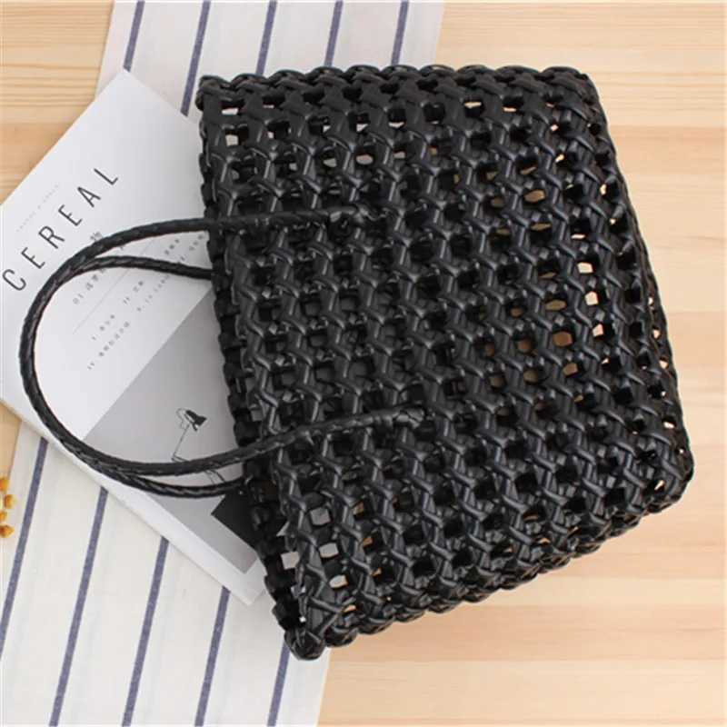 Womens PVC Candy Color Woven Handbag Causal s Fashion Large Capacity Vegetable Basket Bag Plastic Hnadle Beach Bag Y250603