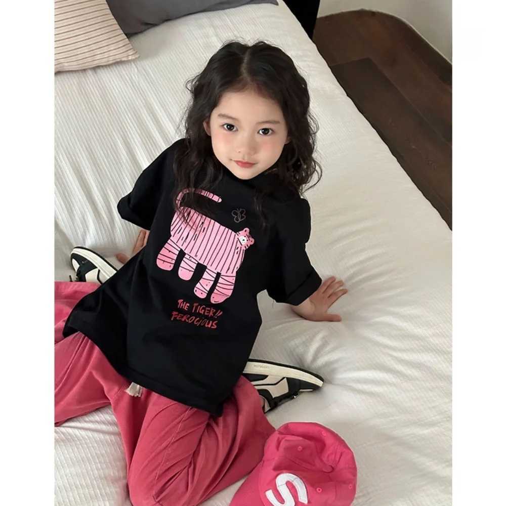 2025 new short-sleeved T-shirt for boys and girls in summer loose casual tops fashionable and versatile summer wear T250603