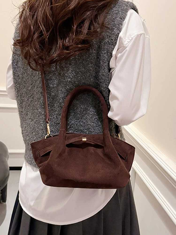 Niche Design Suede Handbags Women Classic Burgundy Large Capacity Crossbody Bag Lady Daily Out Shoulder Bags W250602