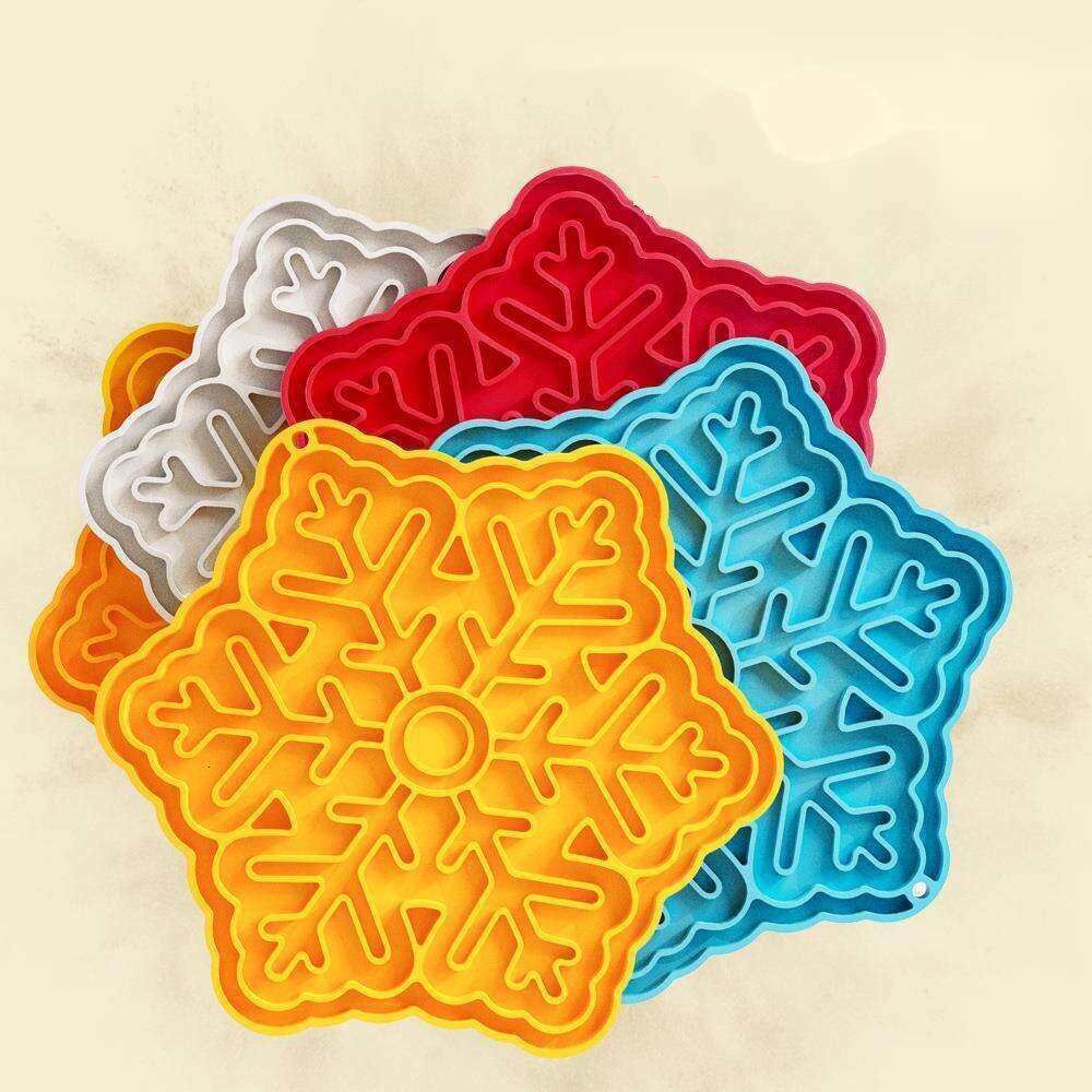 Dog Lick Slow Feeder Silicone Pet with Suction Cup Feeding Mat Anti-Choke Anti-Spill Training Plate Cat