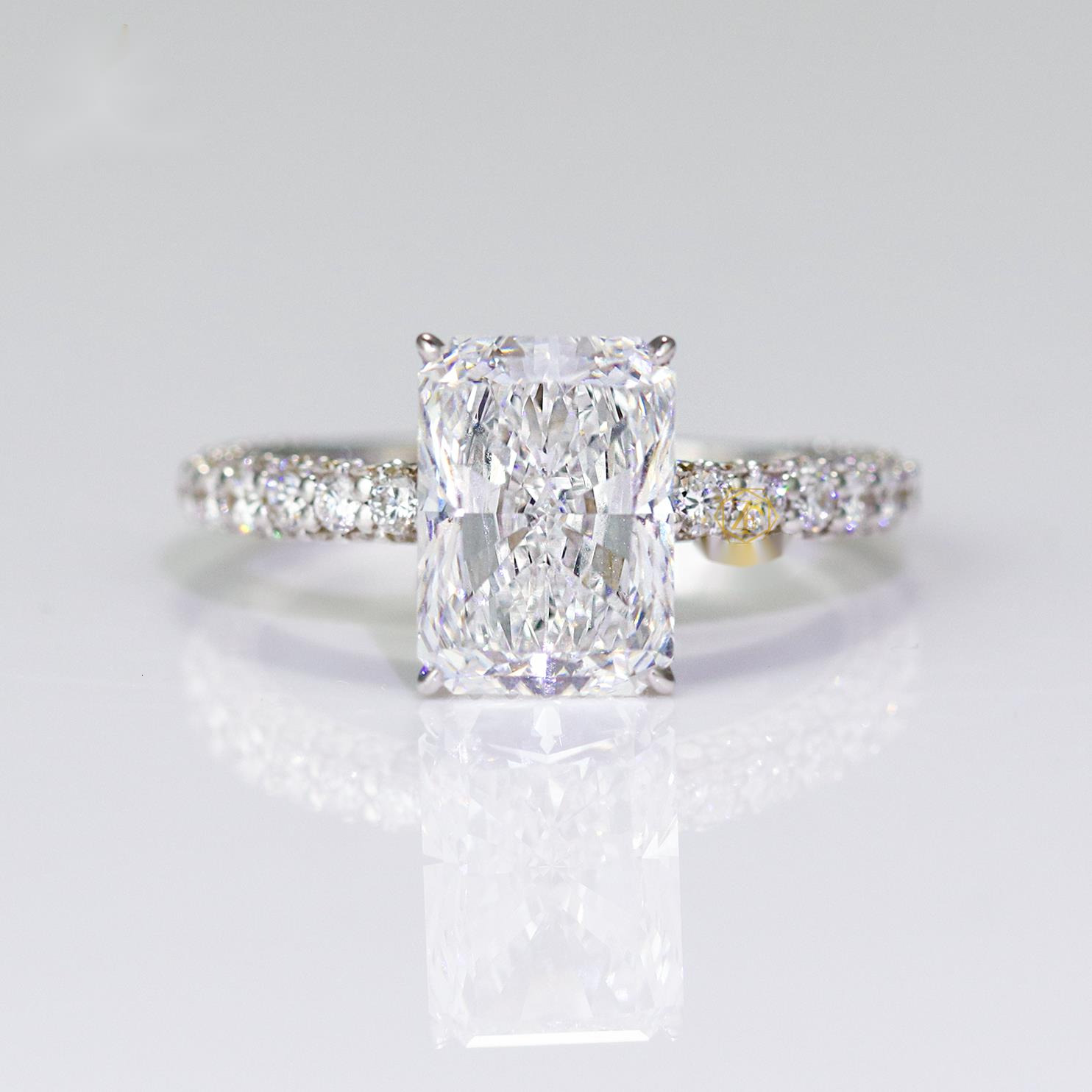 18K Gold Solid CVD VVS Clarity 1CT 2CT 3CT 4CT 5CT Radiant Cut Diamond Engagement Ring for Wedding Ring