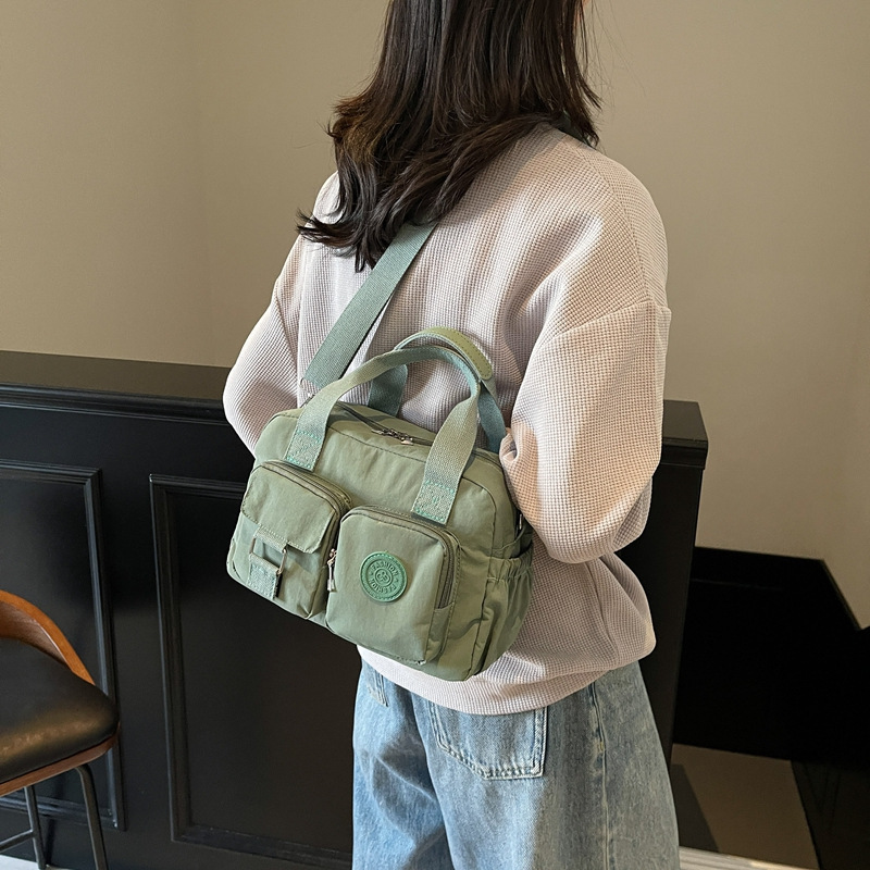 for Women, Handheld Lage Bag, Sports Large Capacity Training Fiess Dry-Wet Separation Business Trip Travel Crossbody Bag