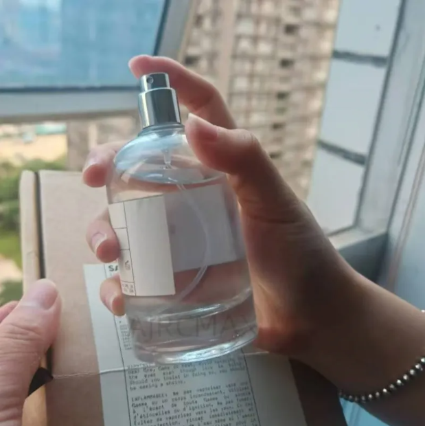 Neutral Perfume Eau de parfum Fragrance 100ml Long Lasting Smell EDP Man Women Fragrances 3.4oz Unisex Cologne Spray Body Mist High Quality Fast Delivery