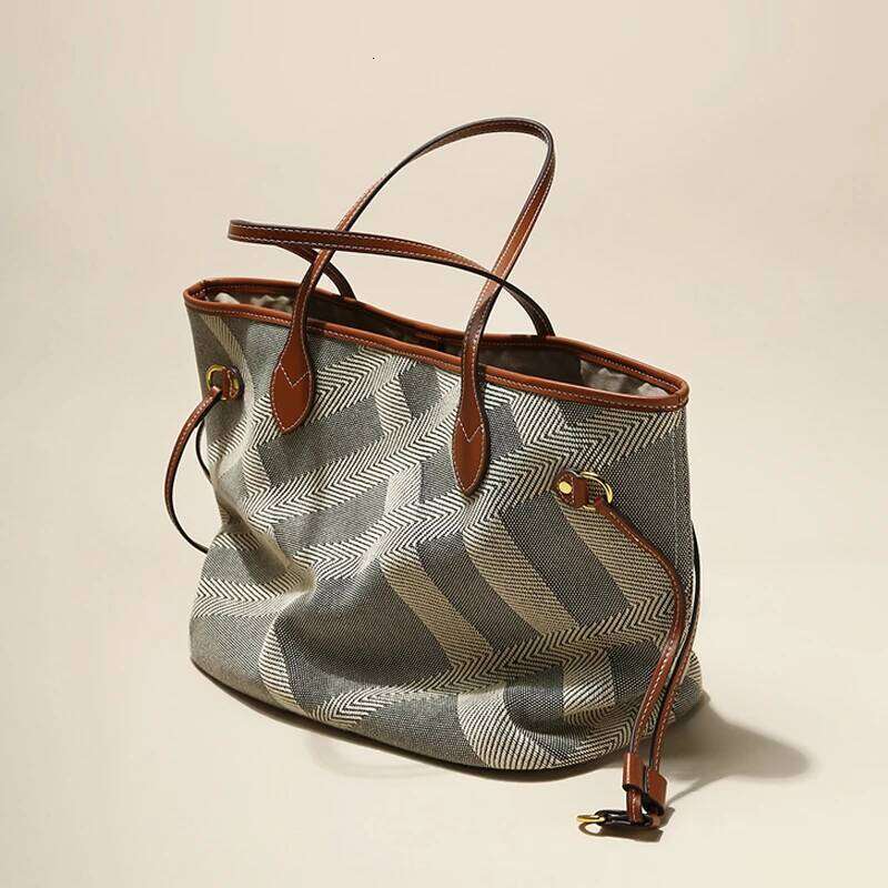 Elegant Ladies Durable Canvas Beach Tote 2025 Shopper Big Handbags And Purses For Female Designer Women's Shoulder Bag