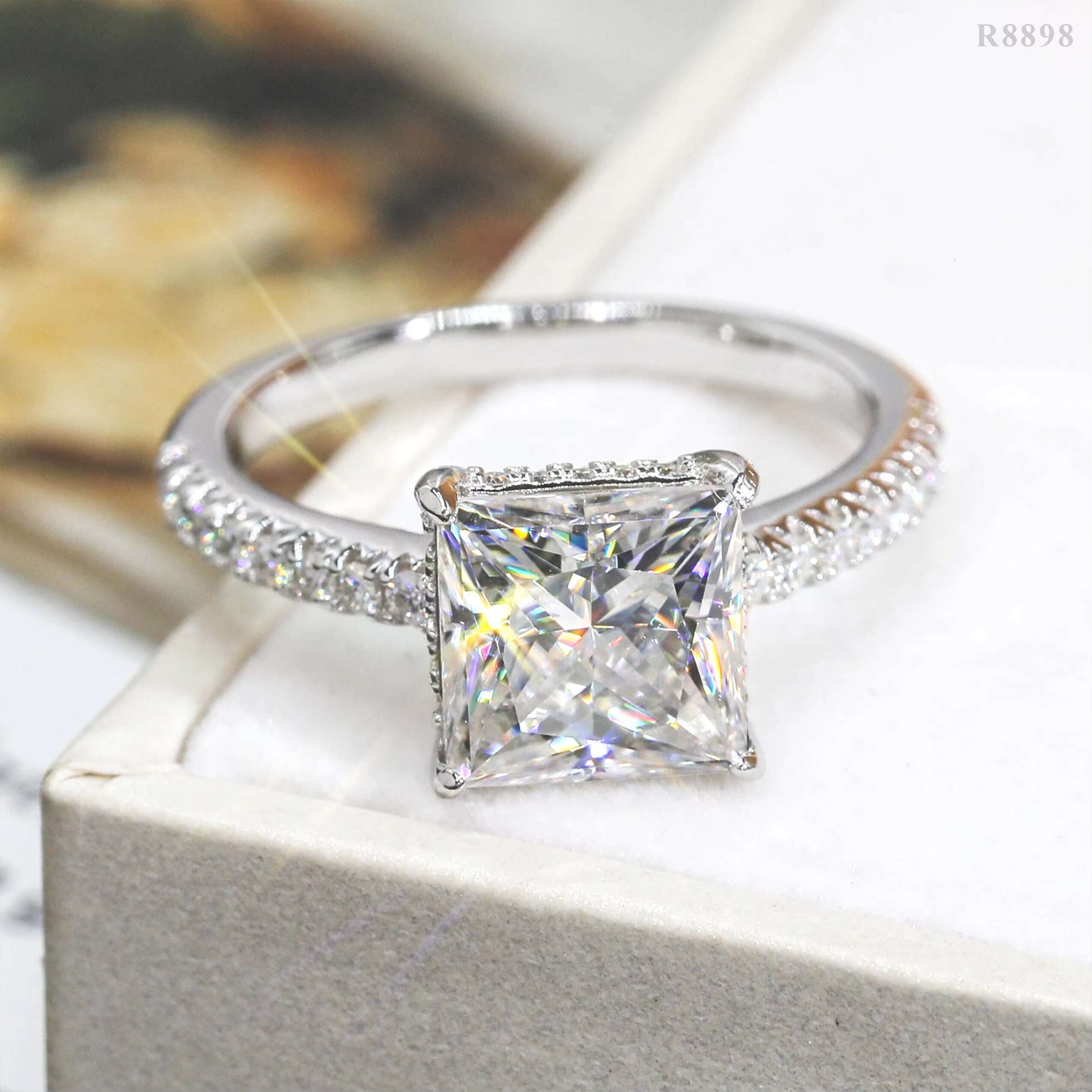 High Fashion Wedding Ring Style Pass Diamond Tester 3.3CT Princess CutCut Engagement Moissanite Ring Silver