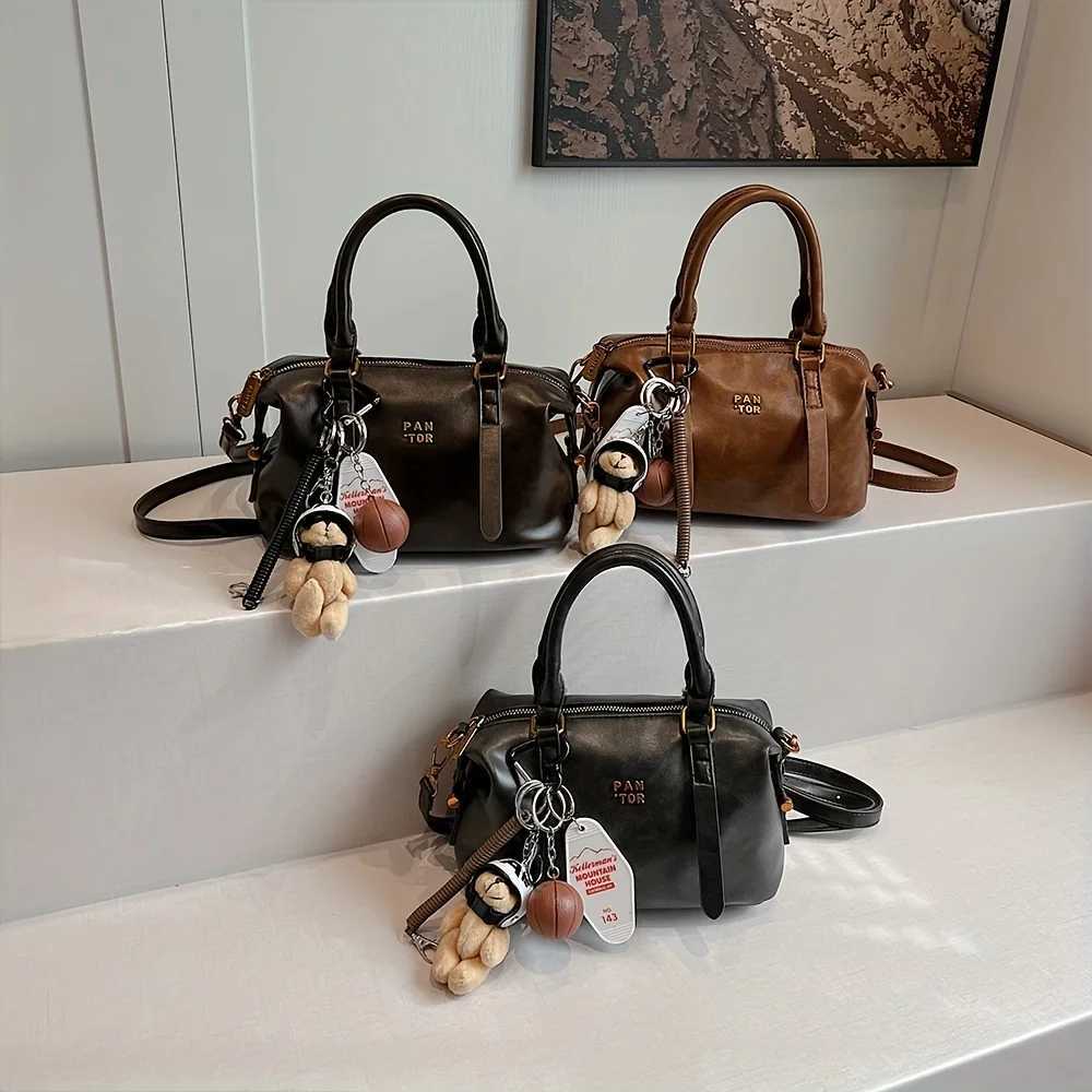 Retro Handbag for Women New Trendy Bowling Bag Simple Single Shoulder Crossbody Bag Pillow Bag Y250603