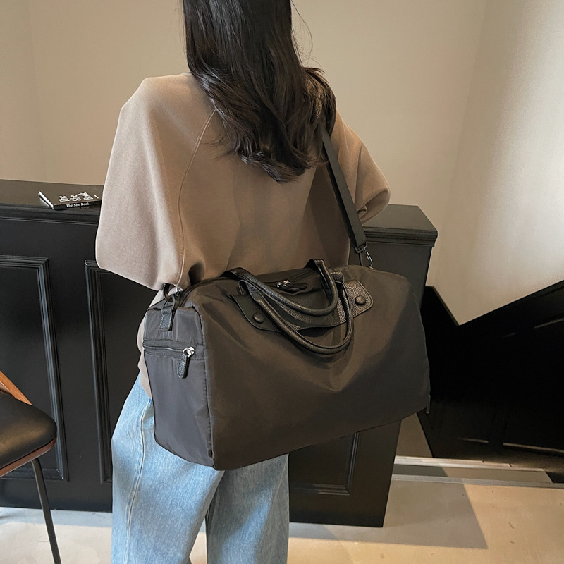 New Long-Distance Large Capacity Gym for Women High-End Storage Travel Bag Outdoor Handbag